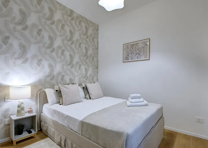 Silver Loft San Giovanni 아파트 *