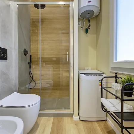 Silver Loft San Giovanni Apartamento *
